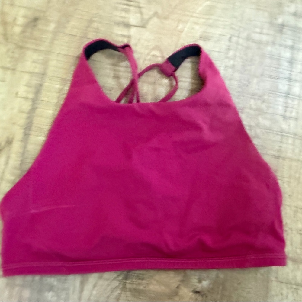 EUC lululemon athletica Strappy Sports Bra